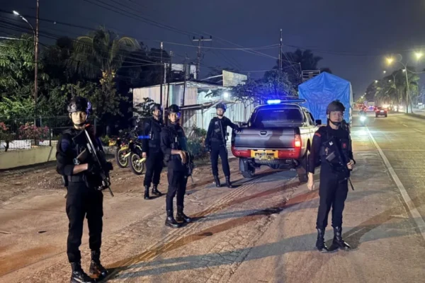 Patroli KRYD Gegana Brimob Sumsel di wilayah Ilir Barat I Palembang