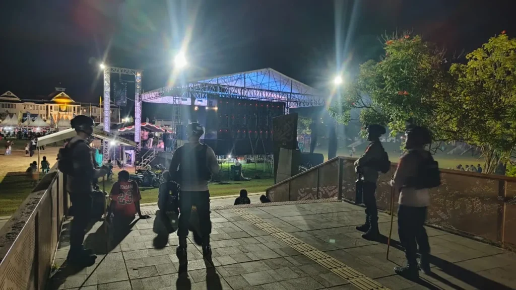 Pengamanan Pasar Malam HUT Kabupaten Merauke ke-124